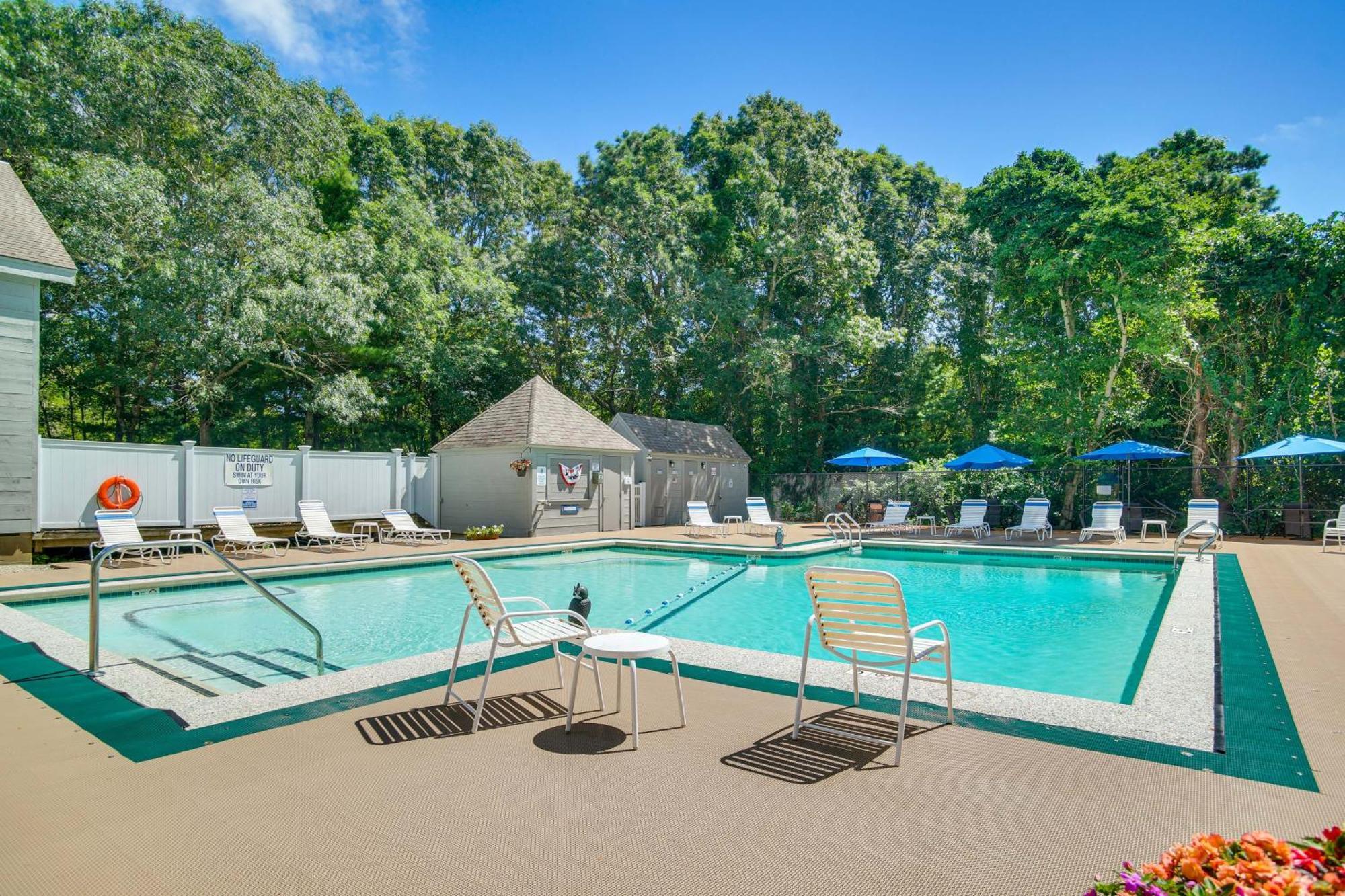 Coastal Mashpee Condo 2 Mi To Beach And Pool Access Exterior photo